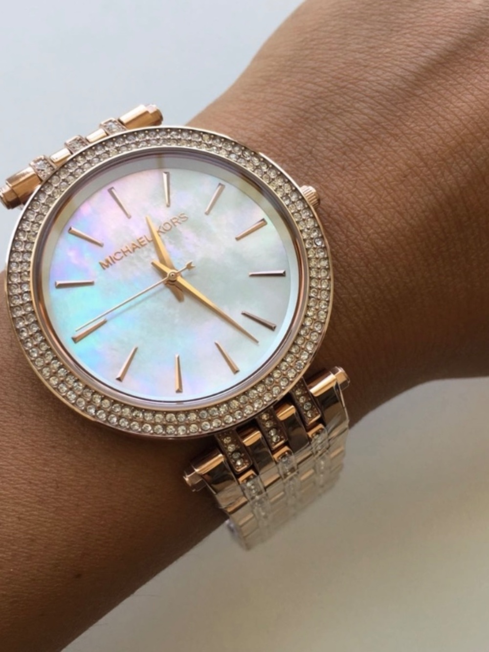 New Michael Kors Rose Gold Watch MK3220 - Picture 2 of 3